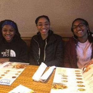 Meet your Posher, Jewel